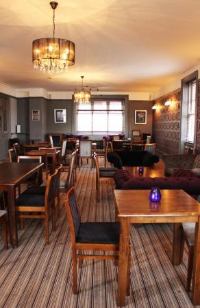Nine Bar & Lounge