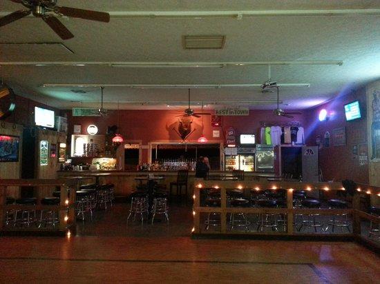 Kickin' Kountry Night Club