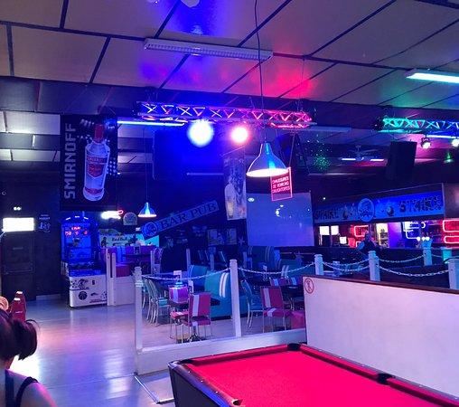 Planet'ovale Bowling