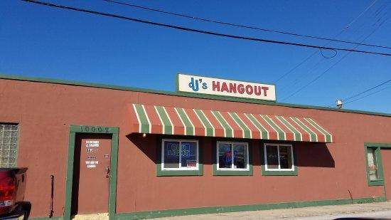 DJ's Hangout