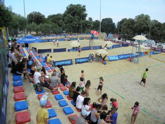 Sport center Montraker