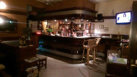 Papillon Cocktail Bar