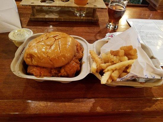 Turtle's Bar and Grill