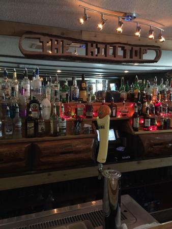 Hilltop Bar and Grill