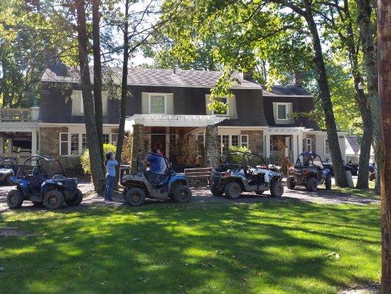 Pocono Outdoor Motorized Tours