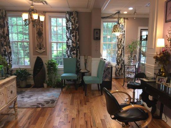 Everlastings Organic Salon & Spa