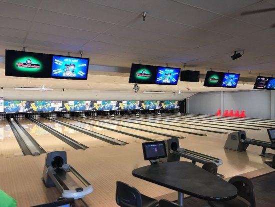 Pheasant Lanes