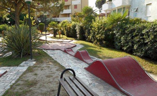 Tennis Minigolf Adria
