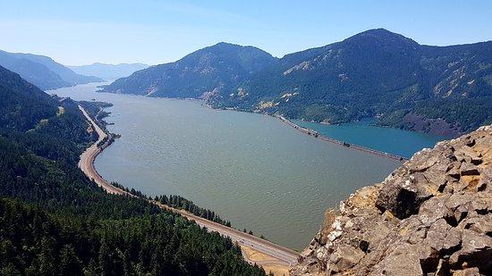 Mitchell Point Trail