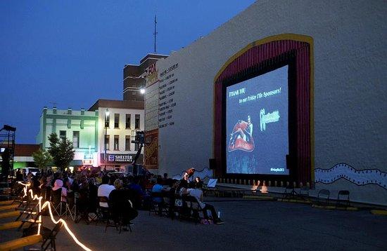 Colonial Fox Theatre
