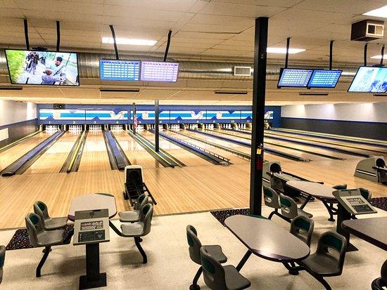 Split Happens Bowling Center