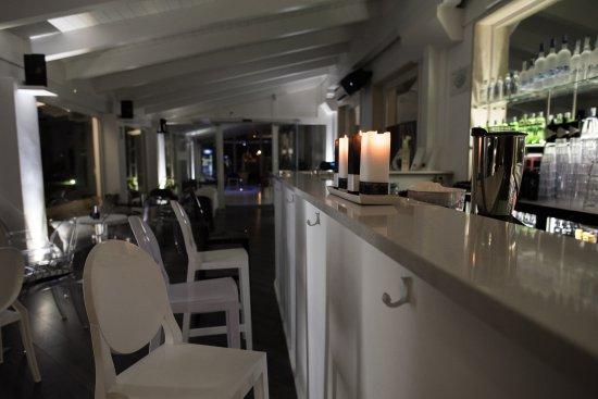 Liv Lounge Bar