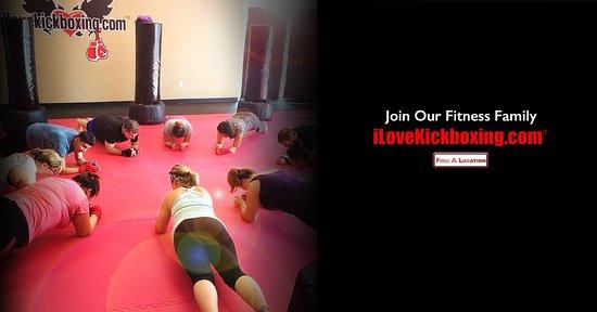 iLoveKickboxing