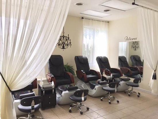 Spa on the Avenue