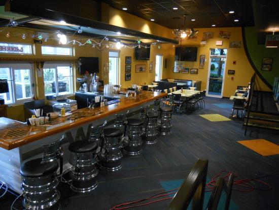 Exit 10 Restaurant & Pub