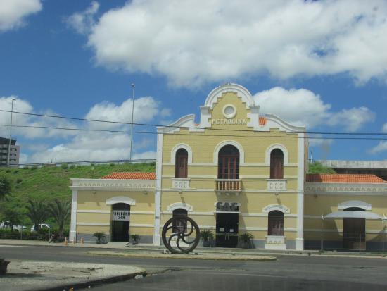 Antiga Estação Ferroviária da Leste Brasileira