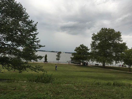 Red Bank Battlefield Park