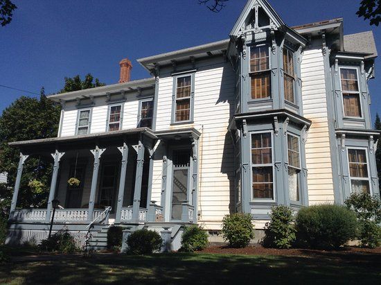 McConnel Mansion Museum