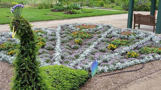 Cedar Valley Arboretum & Botanic Garden