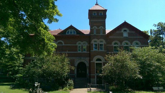 Working Men's Institute & Library