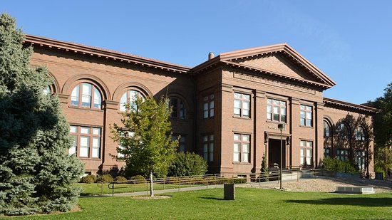 Eisentrager-Howard Art Gallery