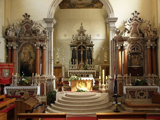 Kreuzauffindungskirche