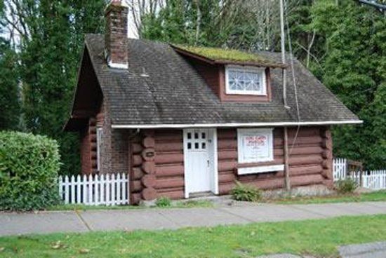 Log Cabin Museum