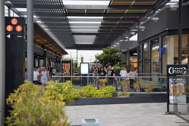 Centro de Ocio y Comercio Imaginalia