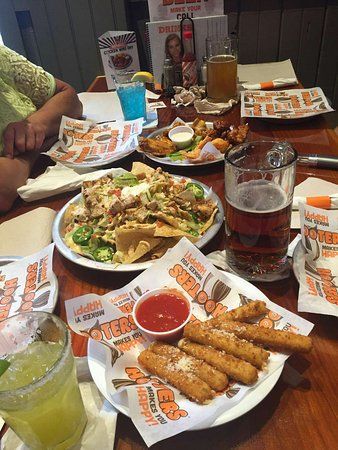 Hooters