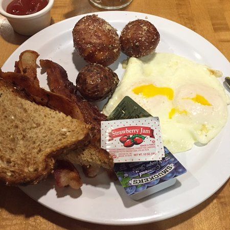 Wolfgang Puck Express