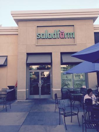 SaladFarm Woodland Hills