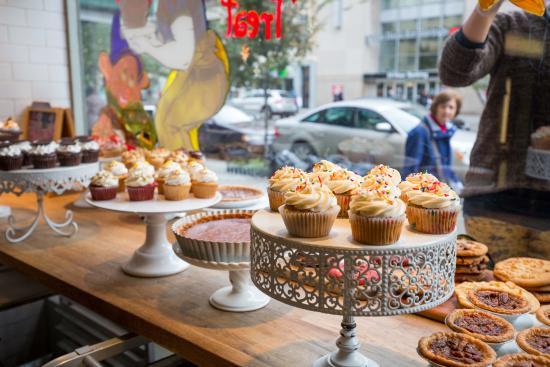 Big Booty Bread Company