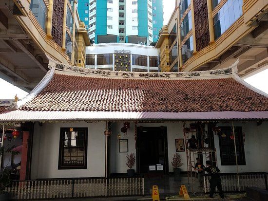 Candra Naya old Chinese house