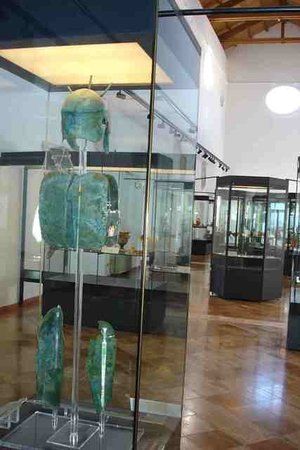 Museo archeologico della media valle del Sele