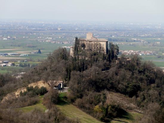 Castello di Bianello