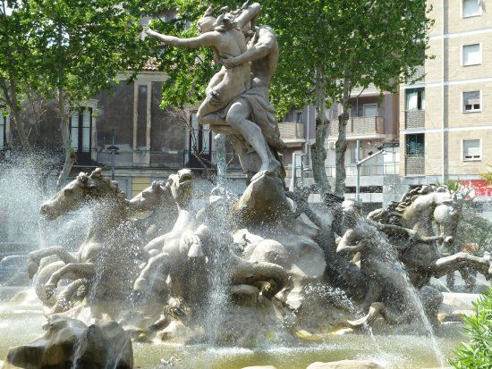 Fontana di Proserpina