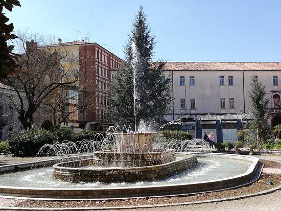 Fontana di Piazza Umberto Merlin