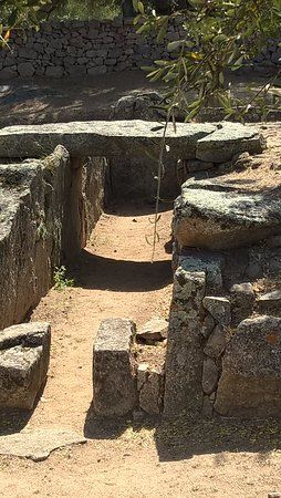 tomba dei giganti di Moru