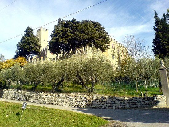 Castello di Legri