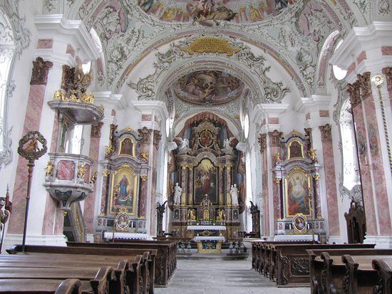 St. Michael's Meydanı