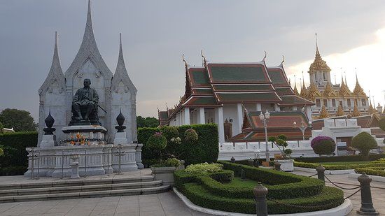 King Rama III Royal Monument