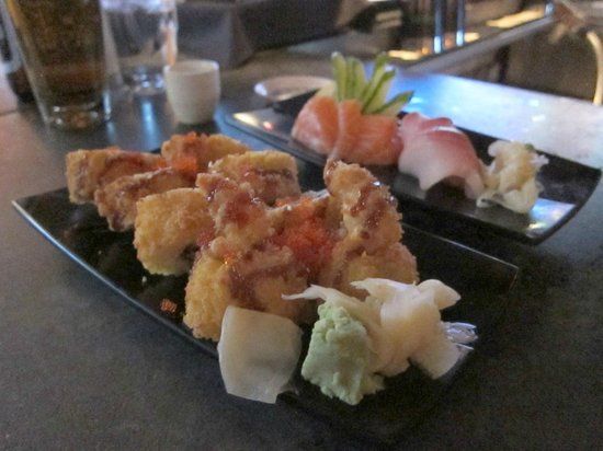 The Wave Island Sports Grill & Sushi Bar