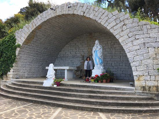 Chiesa della Madonna di Lourdes
