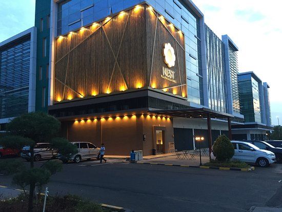 NEST Family Reflexology & Spa Cikarang