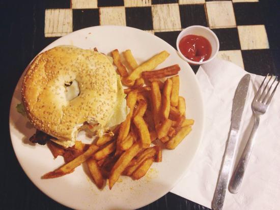 The White Hart Café