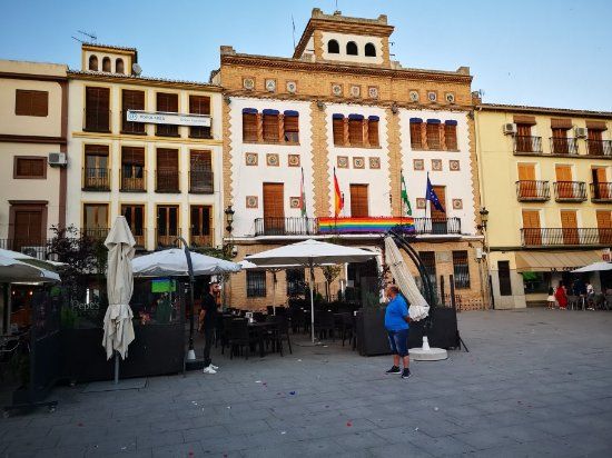 Placa conmemorativa de la firma de las Capitulaciones de Santa Fe