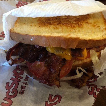 Mug Shots Bar & Grill