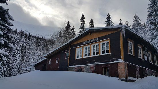 PTTK Shelter "Nad Łomniczką"