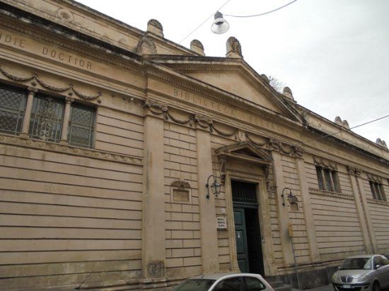 Bibliothèque et pinacothèque Zelantea