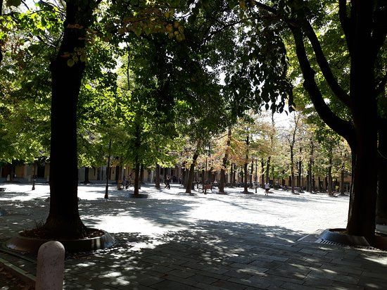 Piazza Antonio Fontanesi